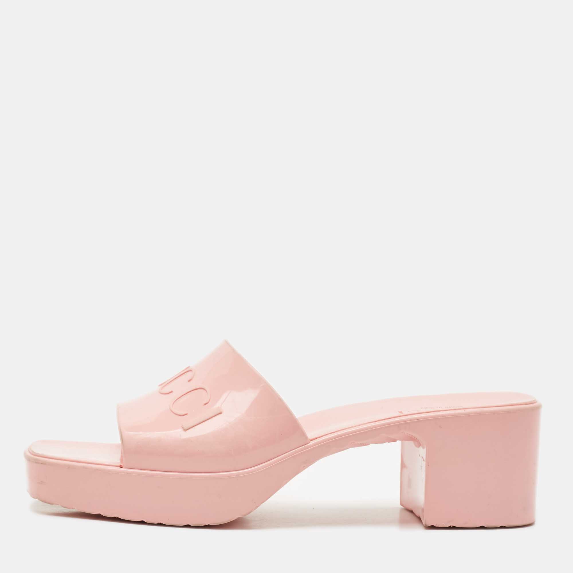 

Gucci Pink Rubber Logo Platform Slides Size