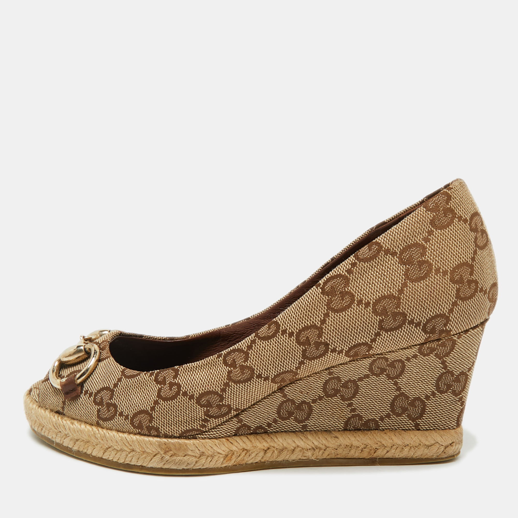 Pre-owned Gucci Beige/brown Gg Canvas Horsebit Peep Toe Wedge Espadrille Pumps Size 34