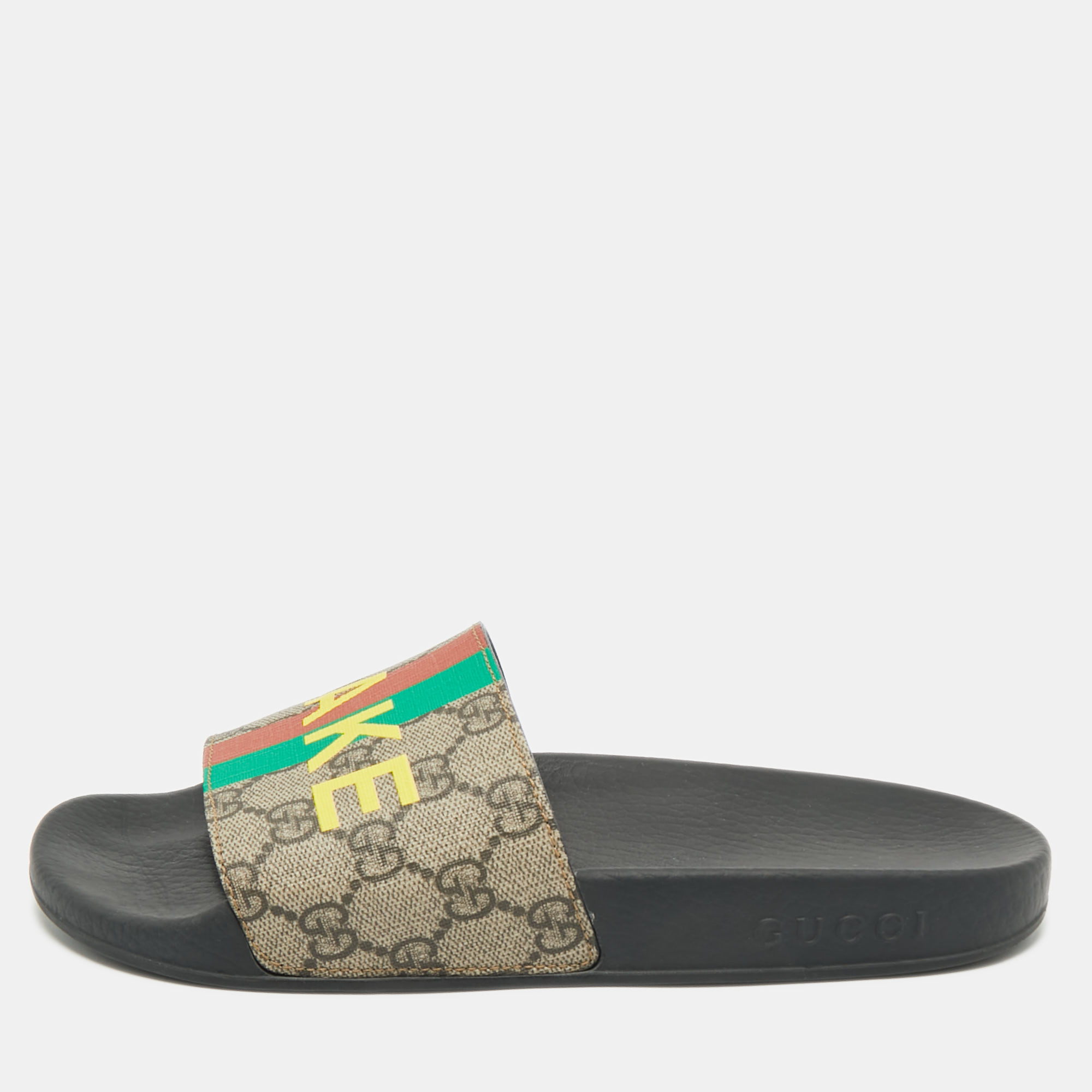 

Gucci Multicolor GG Supreme Canvas Pool Slide Size