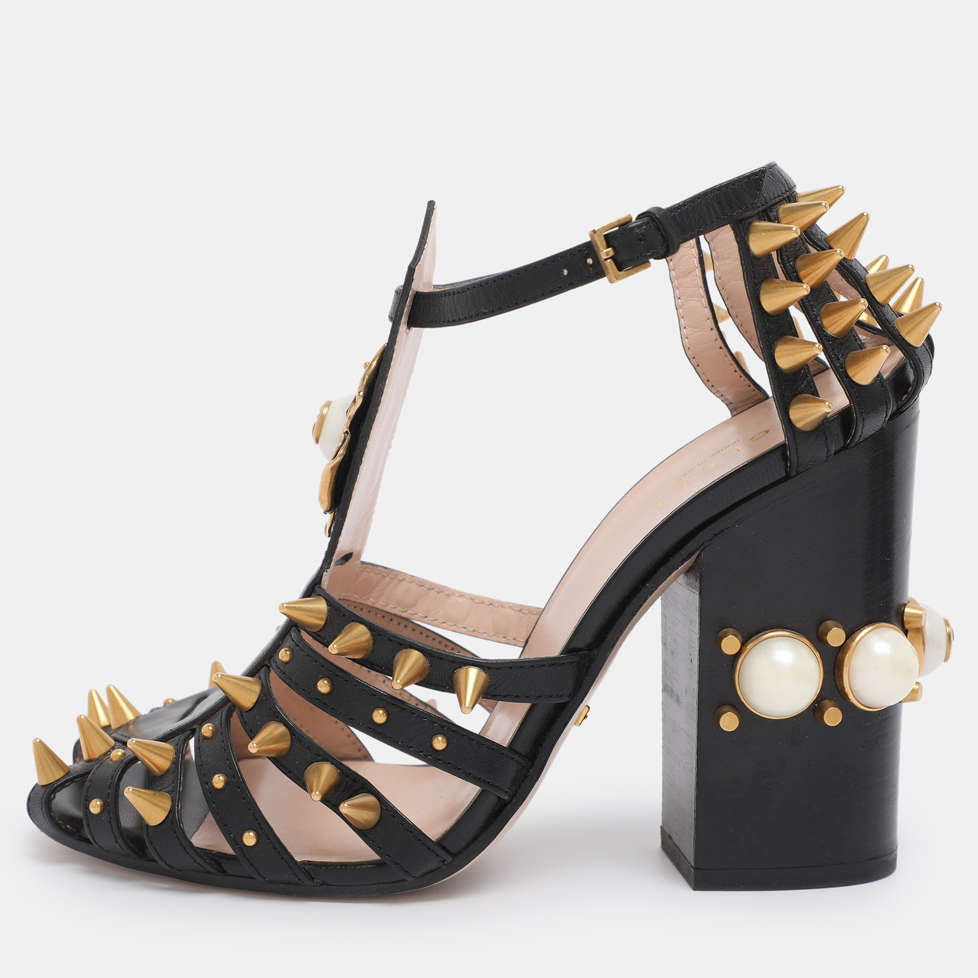 

Gucci Black Leather Kendall Studded Sandals Size