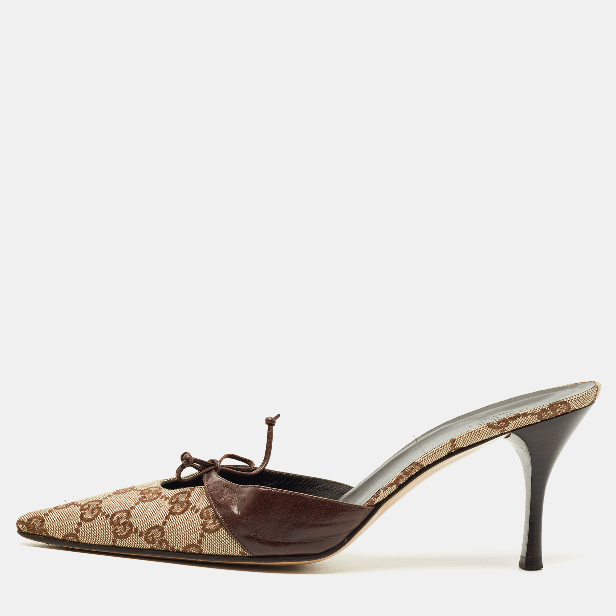 Pre-owned Gucci Brown/beige Gg Canvas Pointed Toe Mules Size 40