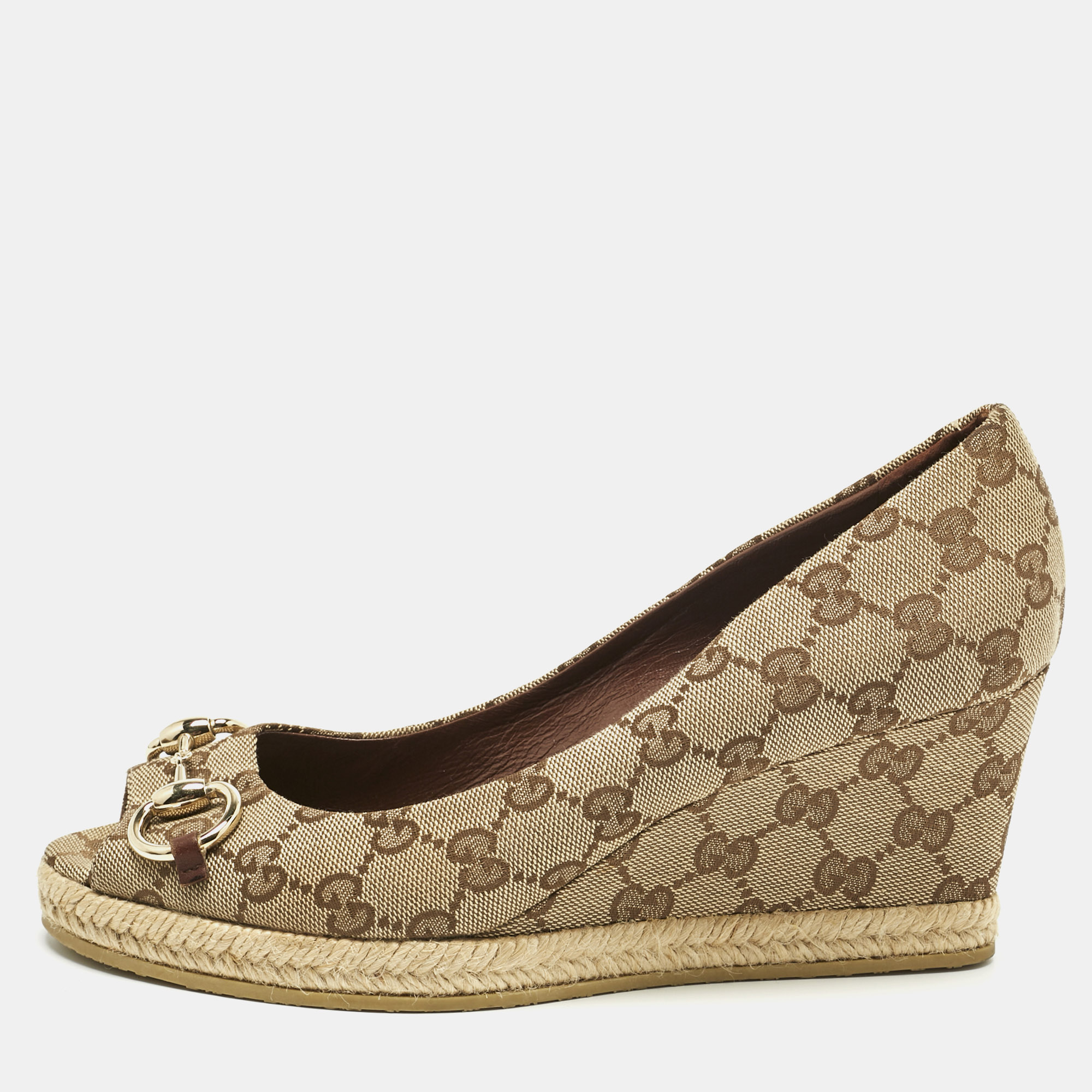 Pre-owned Gucci Beige Gg Canvas Charlotte Horsebit Wedge Pumps Size 38 In Sand