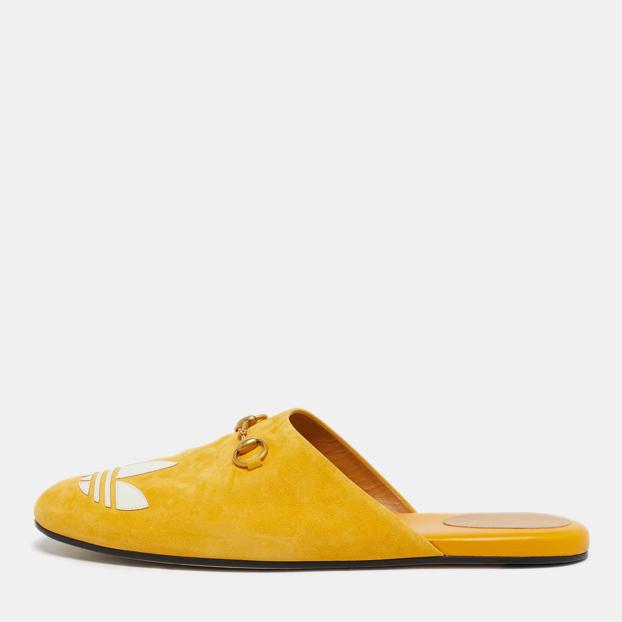 Pre-owned Gucci X Adidas Yellow Suede Trefoil Slippers Size 42