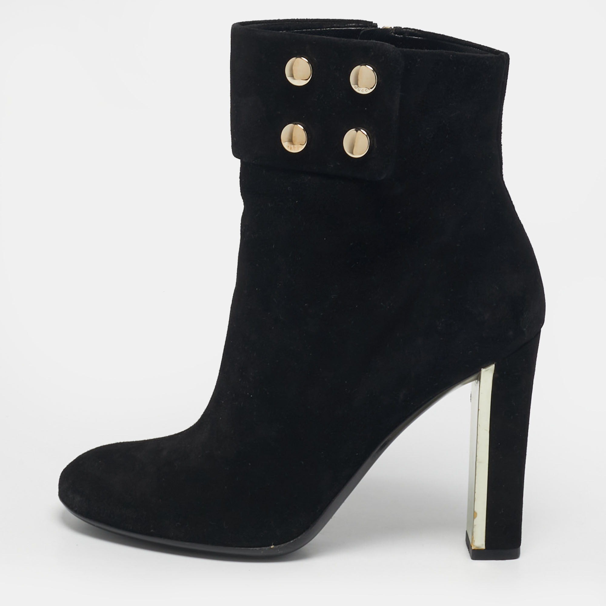 Click to view more detailed imagery on our partner's website Pre-owned Gucci Size 39 Black Suede Studded Ankle Length Boots