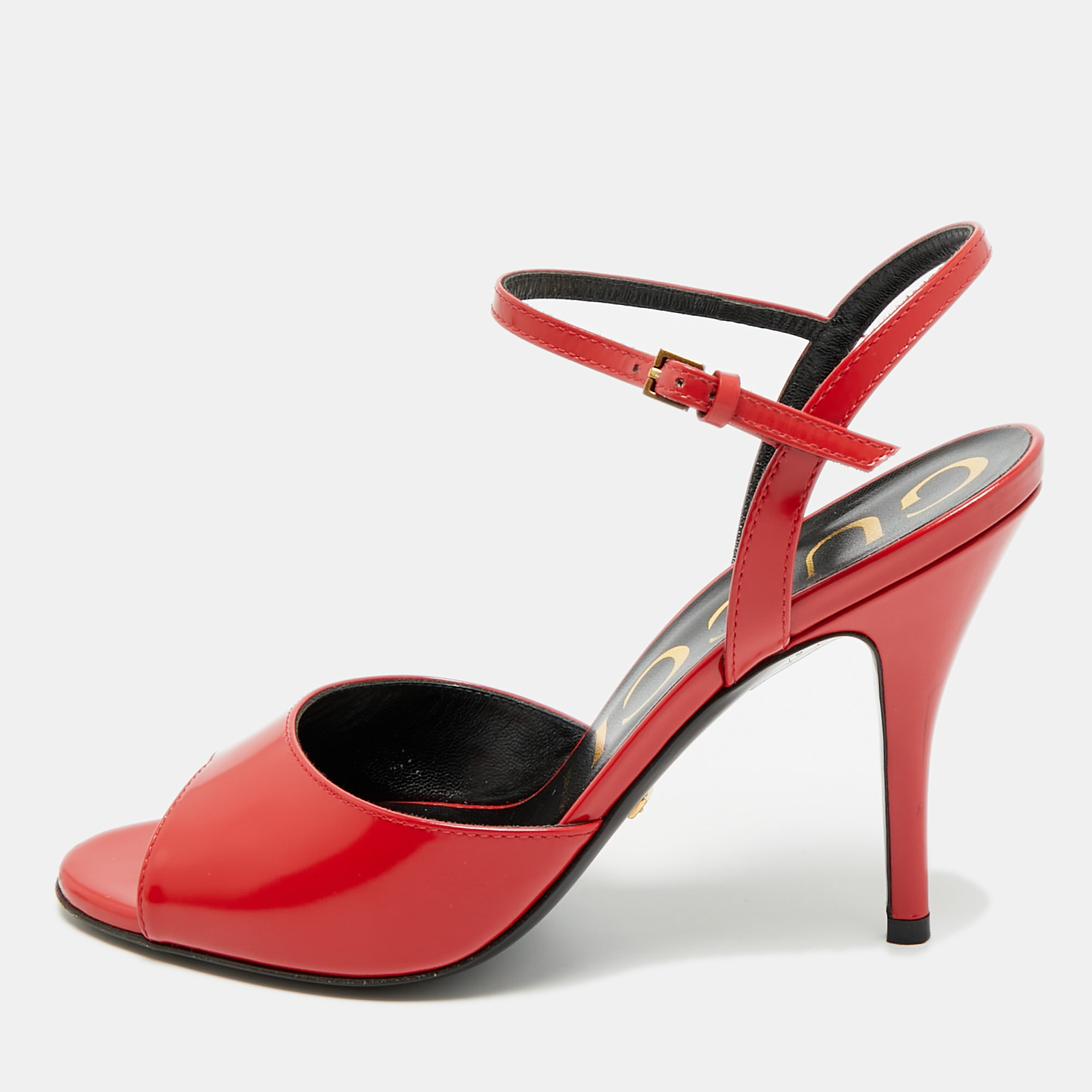 

Gucci Size  Red Patent Leather Open Toe Ankle Strap Sandals