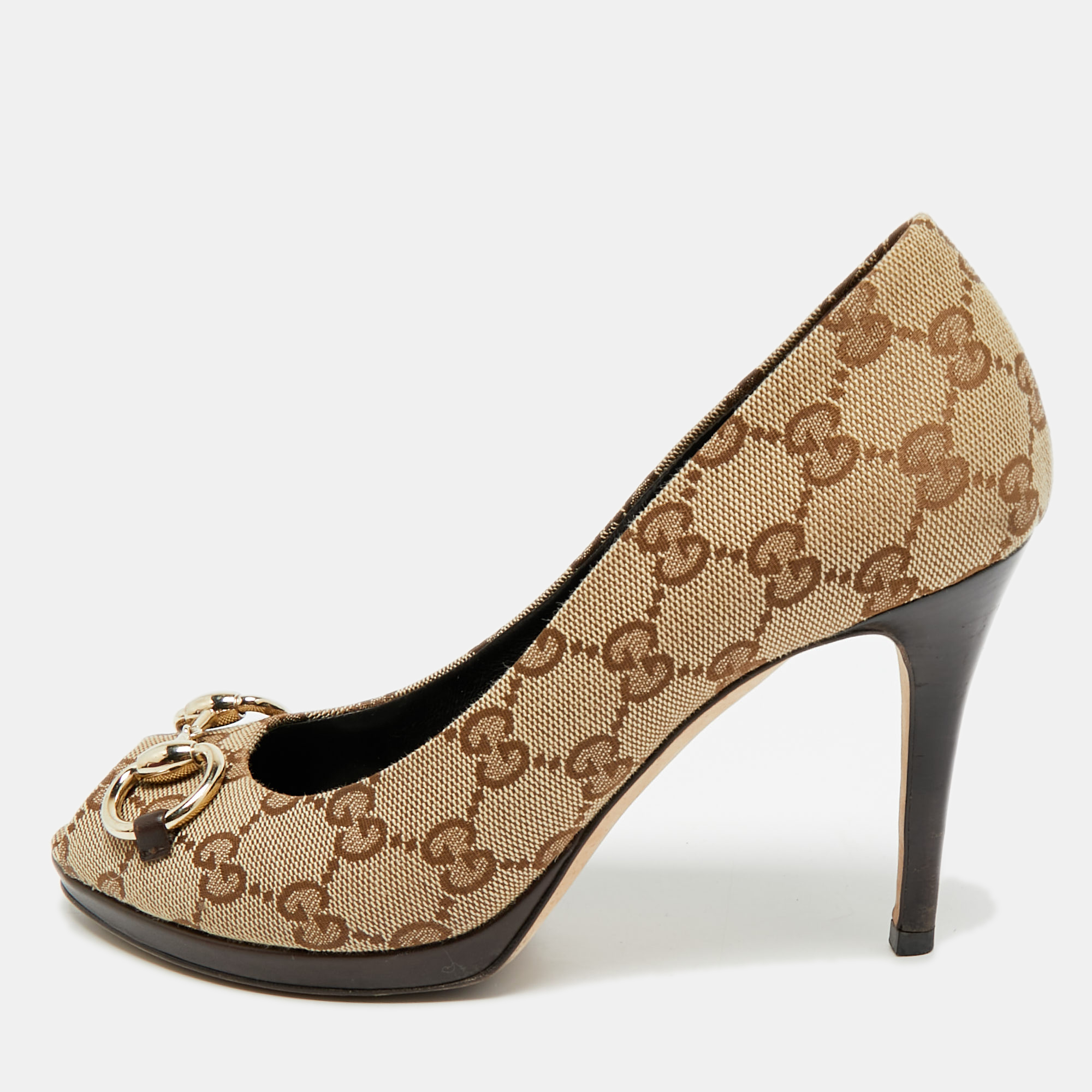 

Gucci New Hollywood Horsebit Size  Beige GG Canvas Peep Toe Pumps