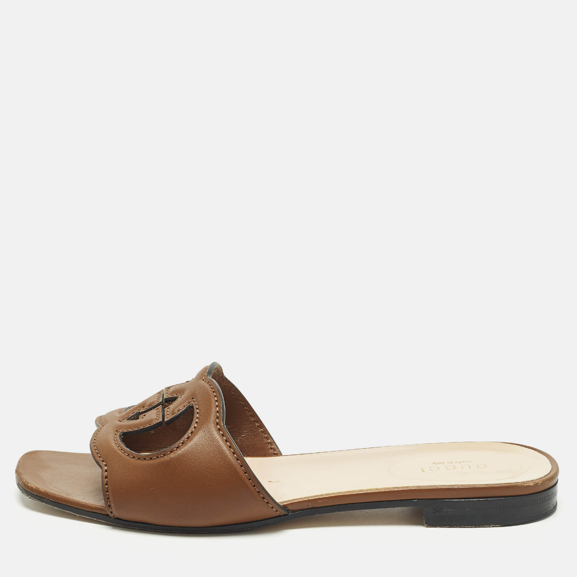 

Gucci Slides Size  Pale Brown Leather Interlocking G Flat Slides