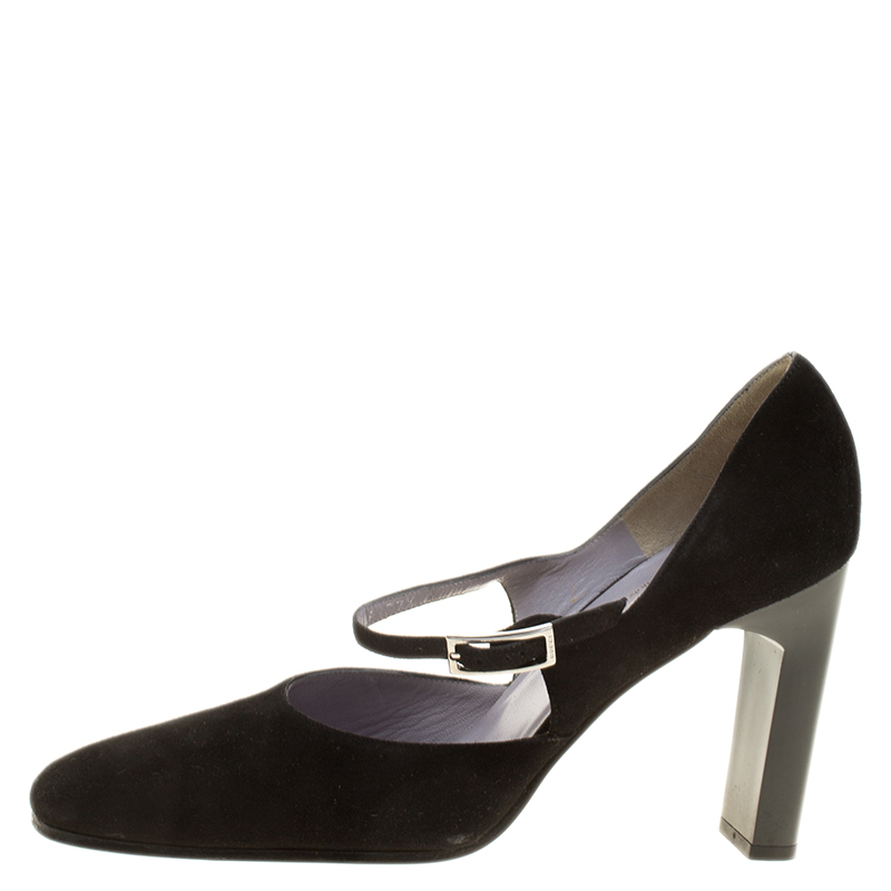 

Gucci Black Suede Mary Jane Pumps Size