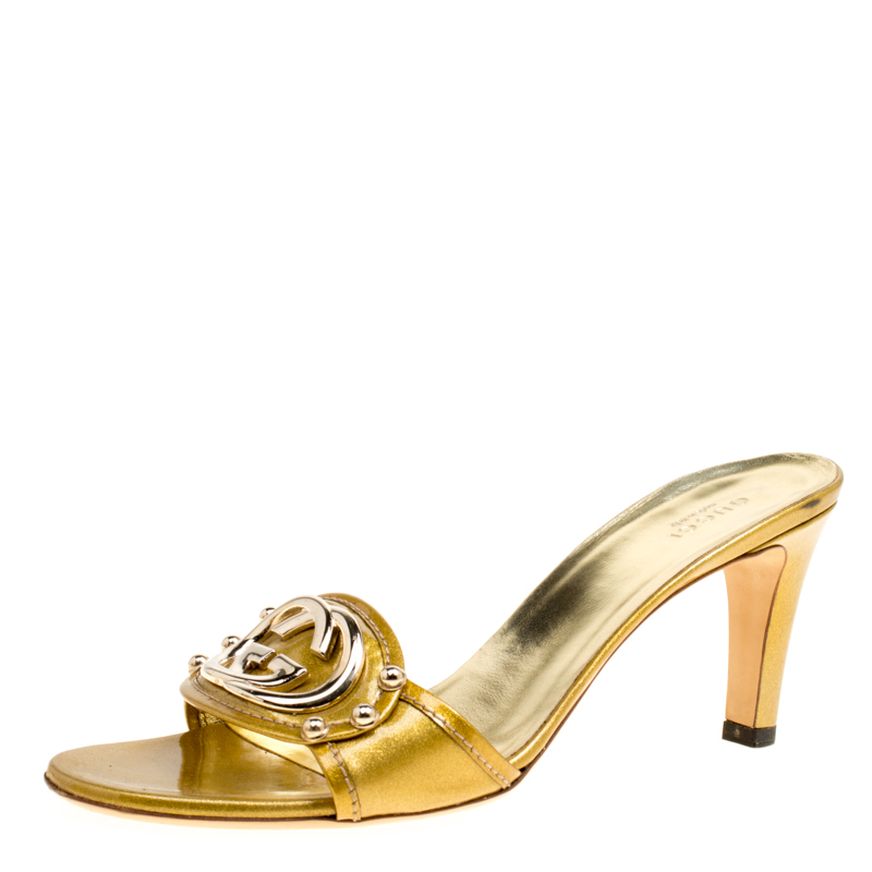 Gucci Gold Glitter Patent Leather Britt Open Toe Slides Size 38.5 Gucci ...