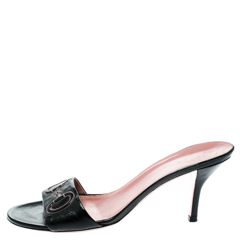 

Gucci Black Leather Slide Sandals Size