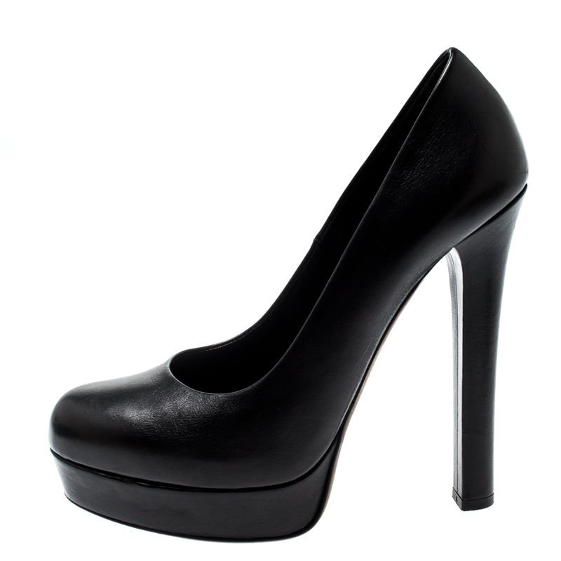 

Gucci Black Leather Platform Pumps Size