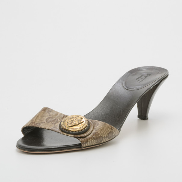 مملوكة مسبقًا Gucci Guccissima Crystal Hysteria Slides Size 39