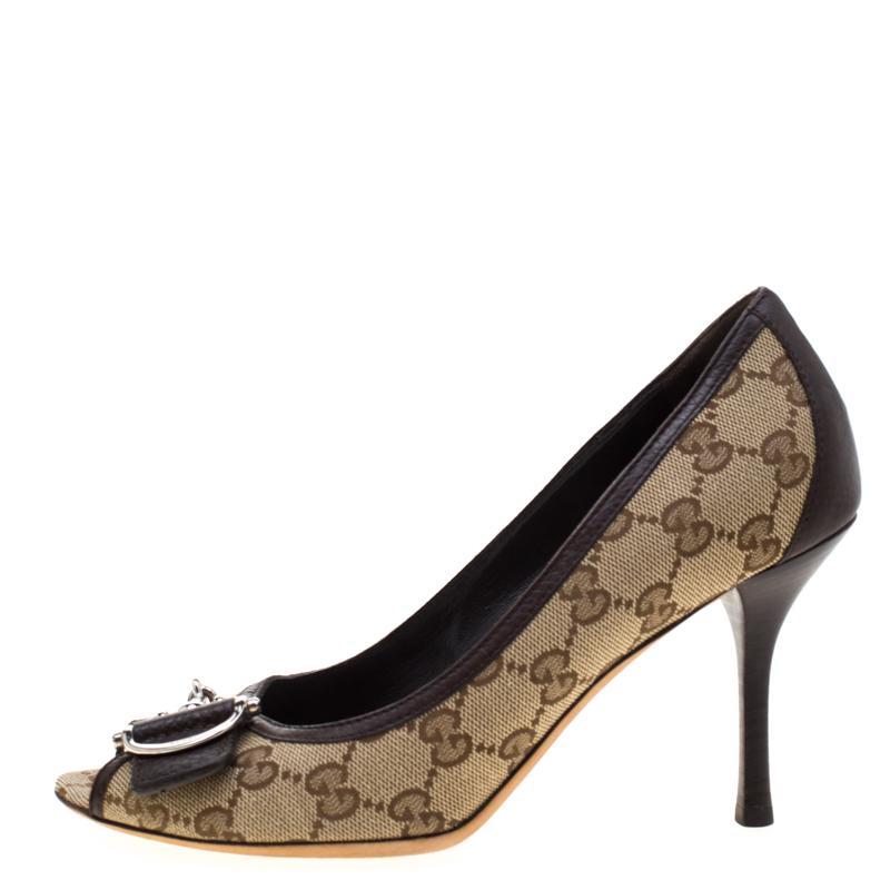 

Gucci Beige GG Canvas Peep Toe Pumps Size