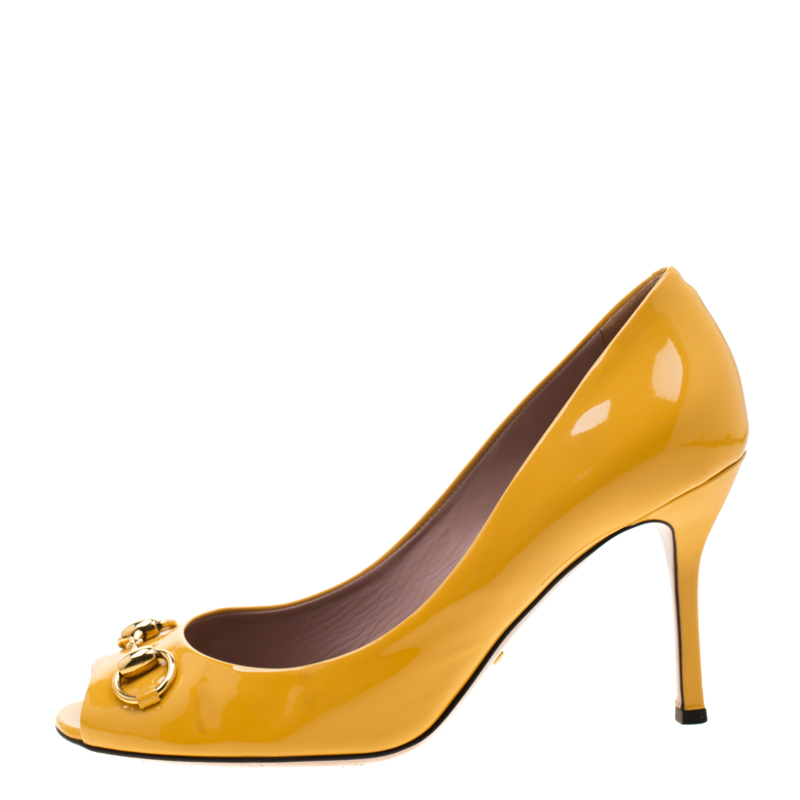 

Gucci Mustard Patent Leather Jolene Horsebit Peep Toe Pumps Size, Yellow