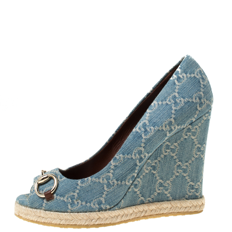 

Gucci Blue Guccissima Canvas Horsebit Peep Toe Wedge Platform Pumps Size