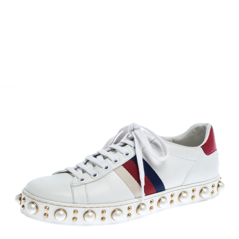مملوكة مسبقًا Gucci White Leather Python Trim Web Detail New Ace Faux Pearl Embellished Low Top Sneakers Size 38