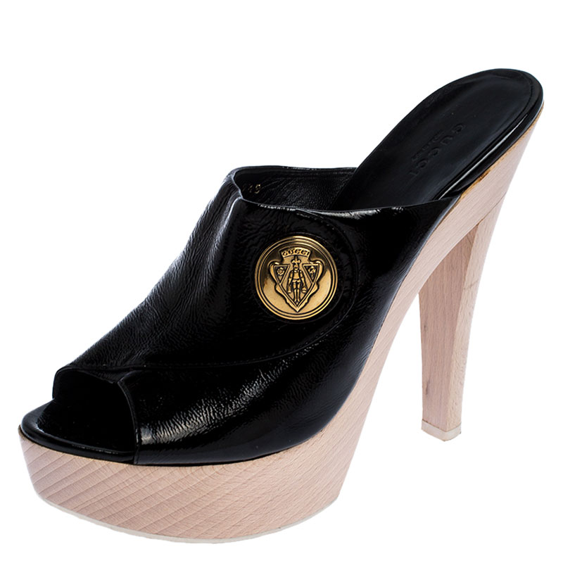 Pre Owned Gucci Black Patent Leather Hysteria Platform Clogs Size 40