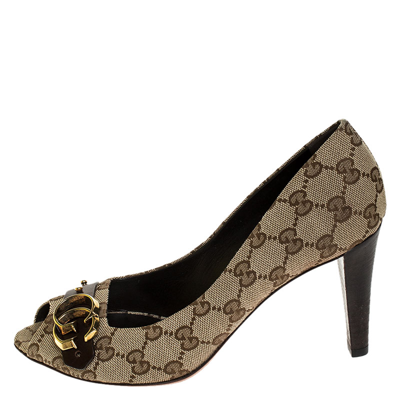 

Gucci Beige/Brown GG Canvas Logo Peep Toe Pumps Size