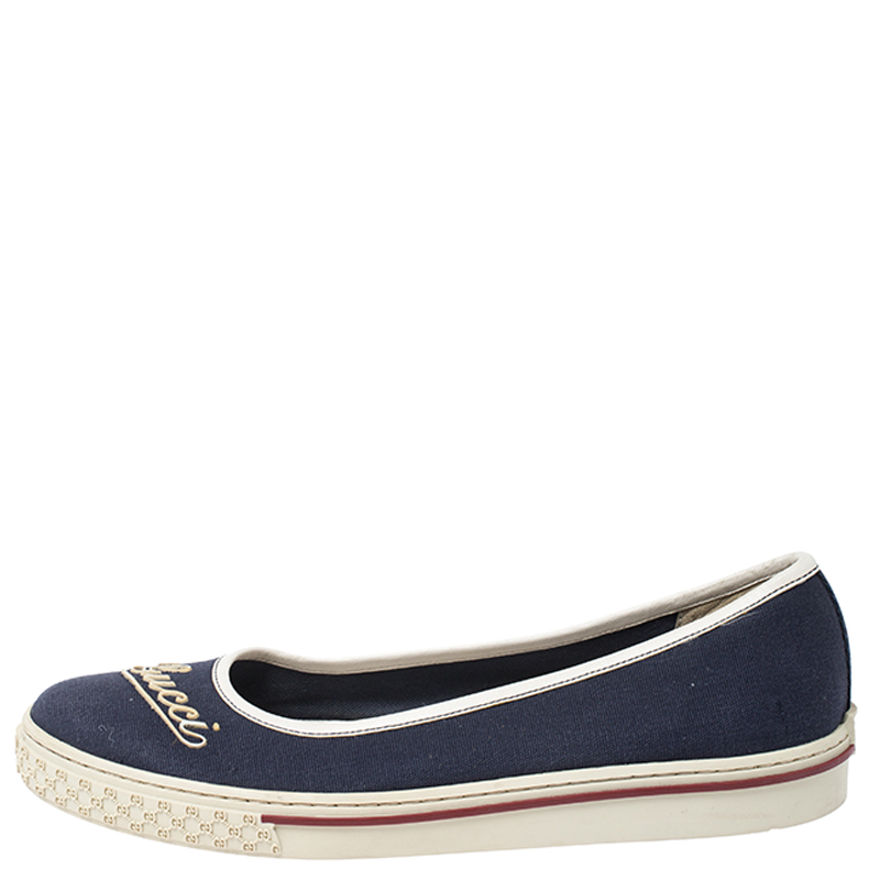 

Gucci Blue/White Denim Logo Ballet Flats Size, Beige