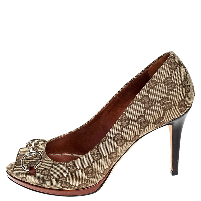 

Gucci Beige GG Canvas Horsebit Peep Toe Pumps Size