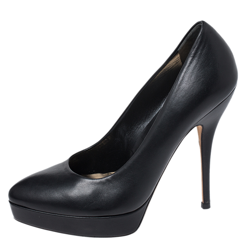 

Gucci Black Leather Platform Pumps Size