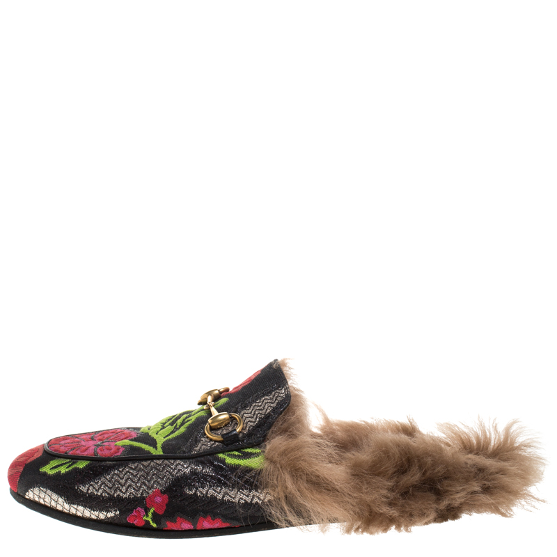 

Gucci Black Floral Brocade Fabric And Fur Horsebit Princetown Mules Size