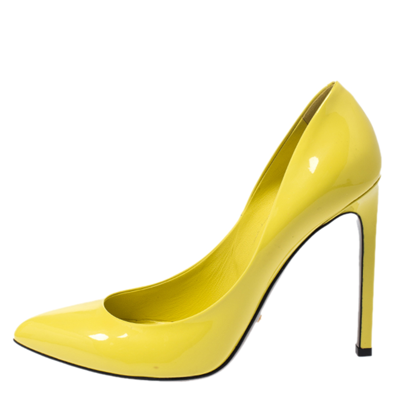 

Gucci Yellow Patent Leather Pointed Toe Pumps Size