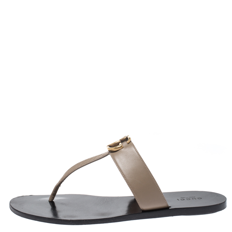 

Gucci Beige Leather Double G Thong Flats Size