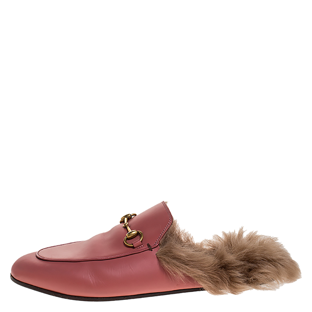 

Gucci Pink Leather And Fur Princetown Flat Mules Size