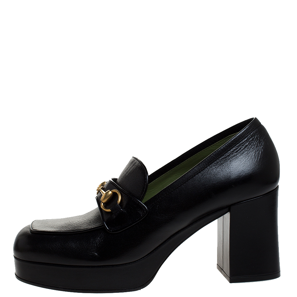

Gucci Black Leather Horsebit Pumps Size