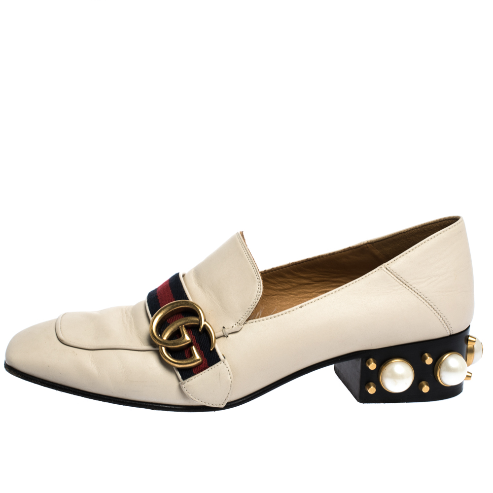 

Gucci White Leather Peyton GG Sylvie Pearl Studded Loafer Size