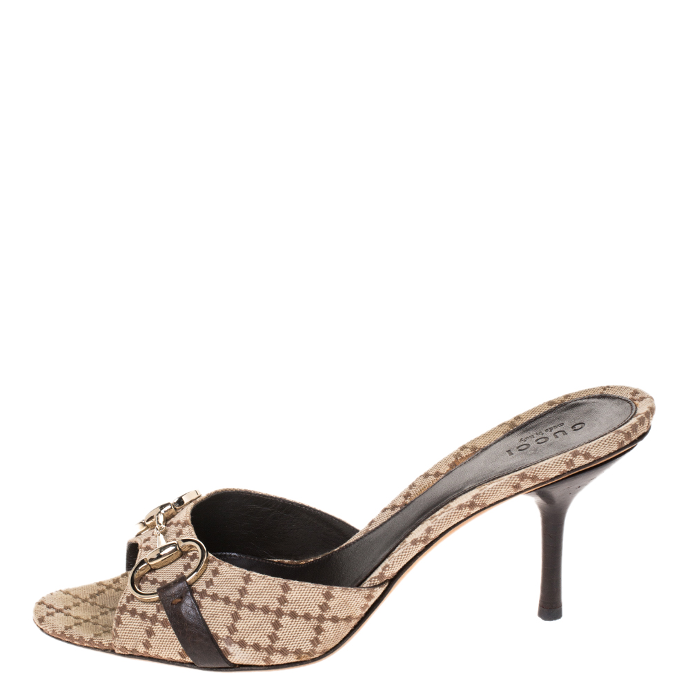 

Gucci Beige Canvas Horsebit Open Toe Sandals Size