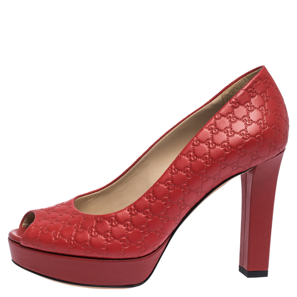 

Gucci Red Microguccissima Leather Peep Toe Platform Pumps Size