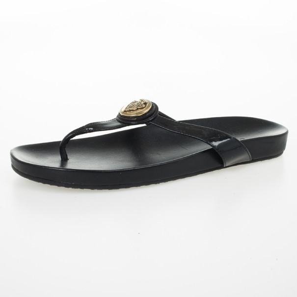 مملوكة مسبقًا Gucci Black Patent Hysteria Thong Sandals Size 40