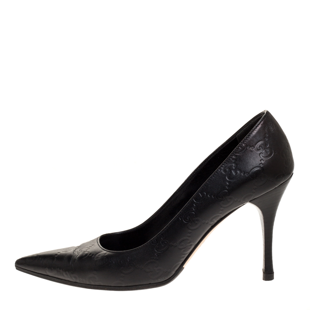

Gucci Black Guccissima Leather Pointed Toe Pumps Size