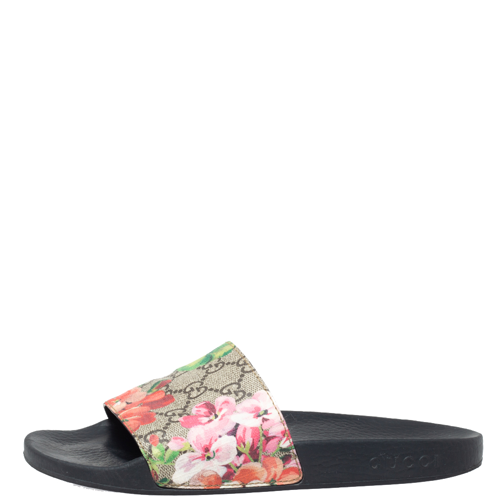 

Gucci Multicolor GG Floral Canvas Flat Slides Size