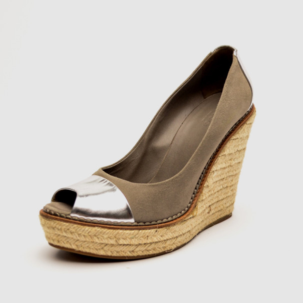 Pre Owned Gucci Beige Suede Peep Toe Espadrilles Wedges Size 38.5