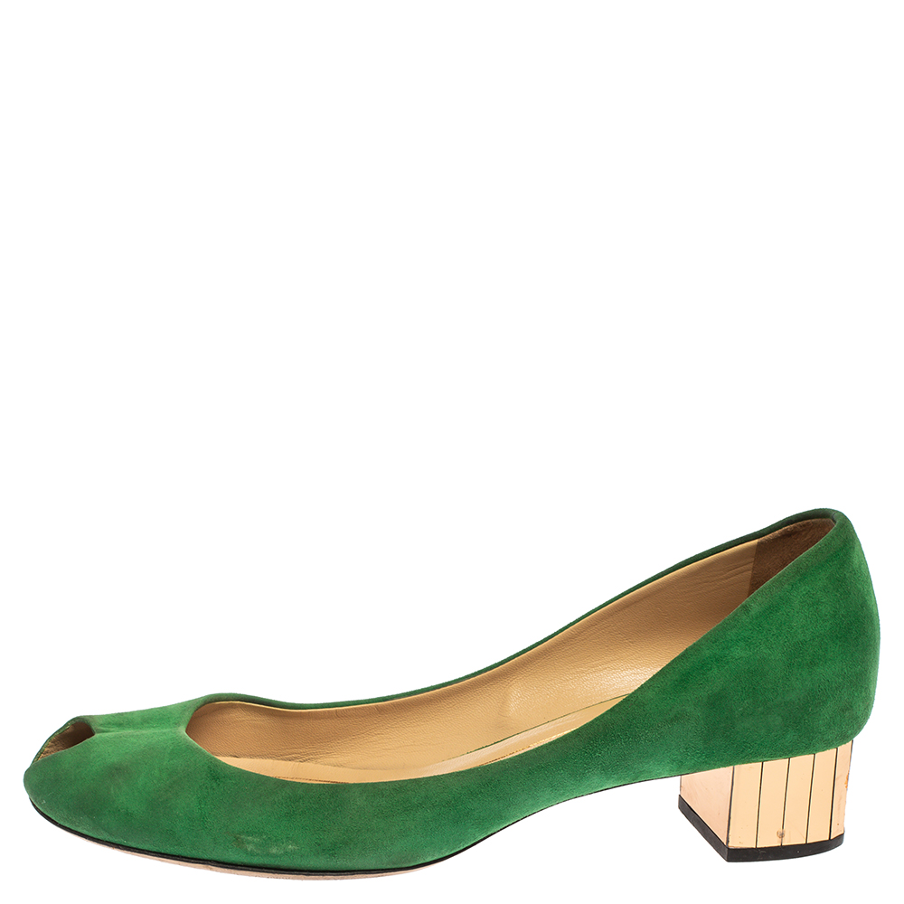 

Gucci Green Suede Peep Toe Block Heel Pumps Size