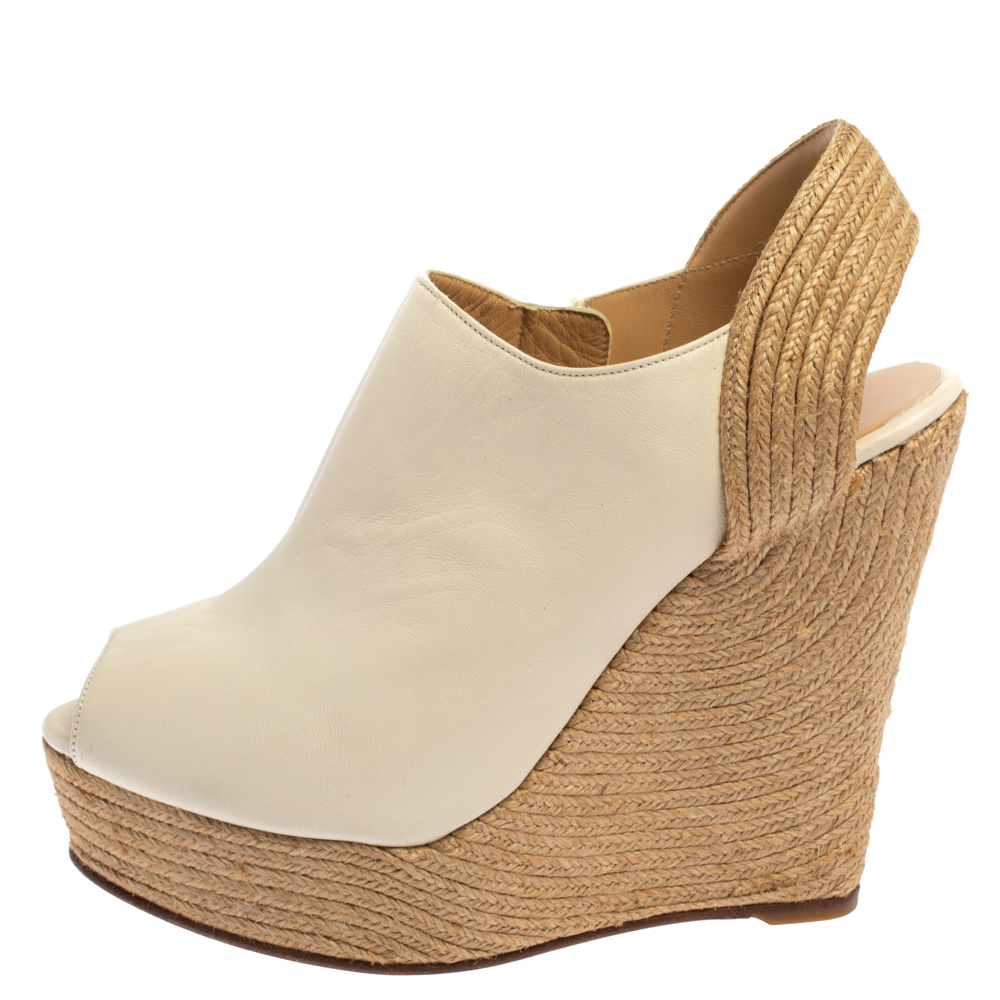 

Gucci White Leather Wedge Platform Espadille Sandals Size