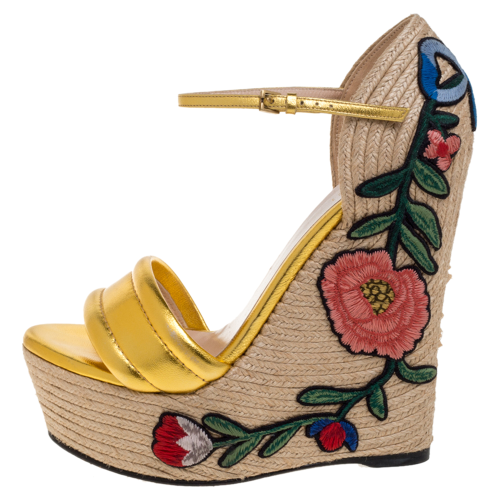 

Gucci Gold Leather Floral Embroidered Espadrille Wedge Sandals Size
