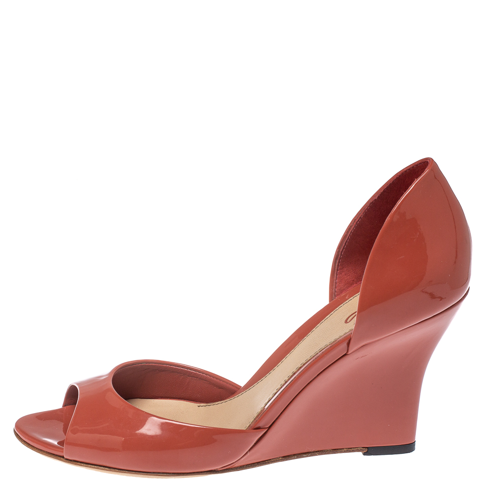 

Gucci Orange Patent Leather Wedge Sandals Size