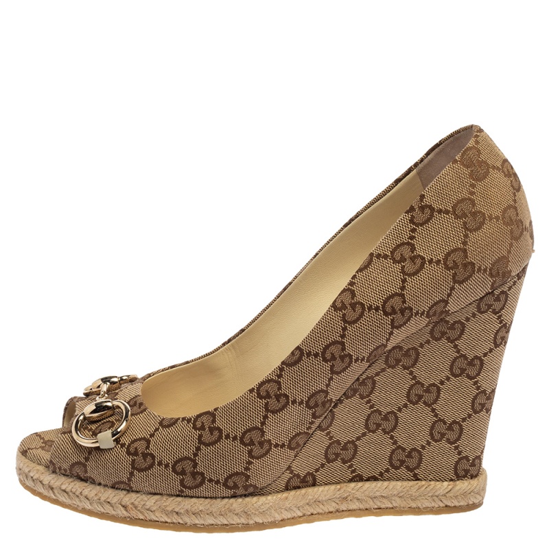 

Gucci Beige GG Canvas Horsebit Pumps Size
