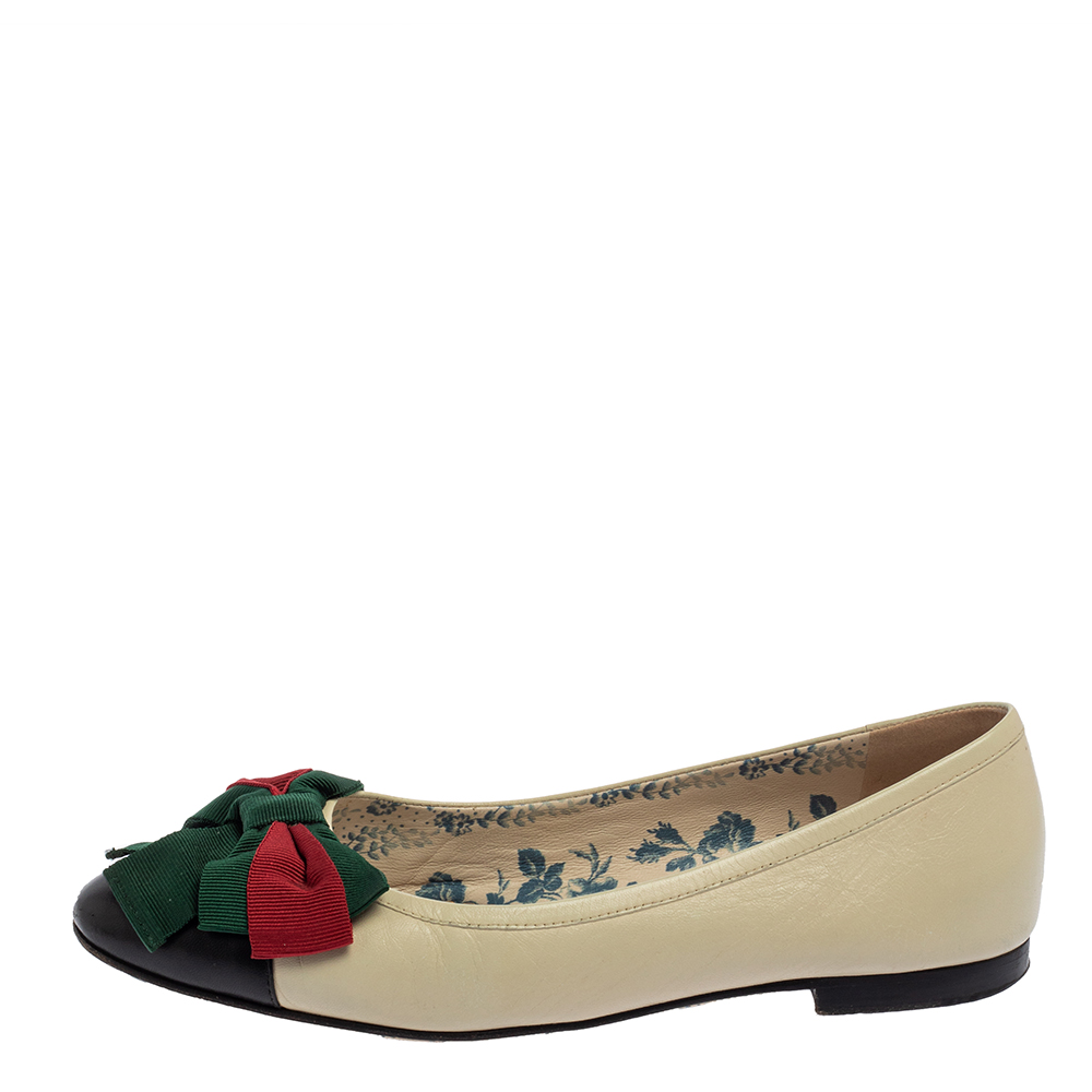 

Gucci Off White/Black Leather Web Bow Cap Toe Ballet Flats Size