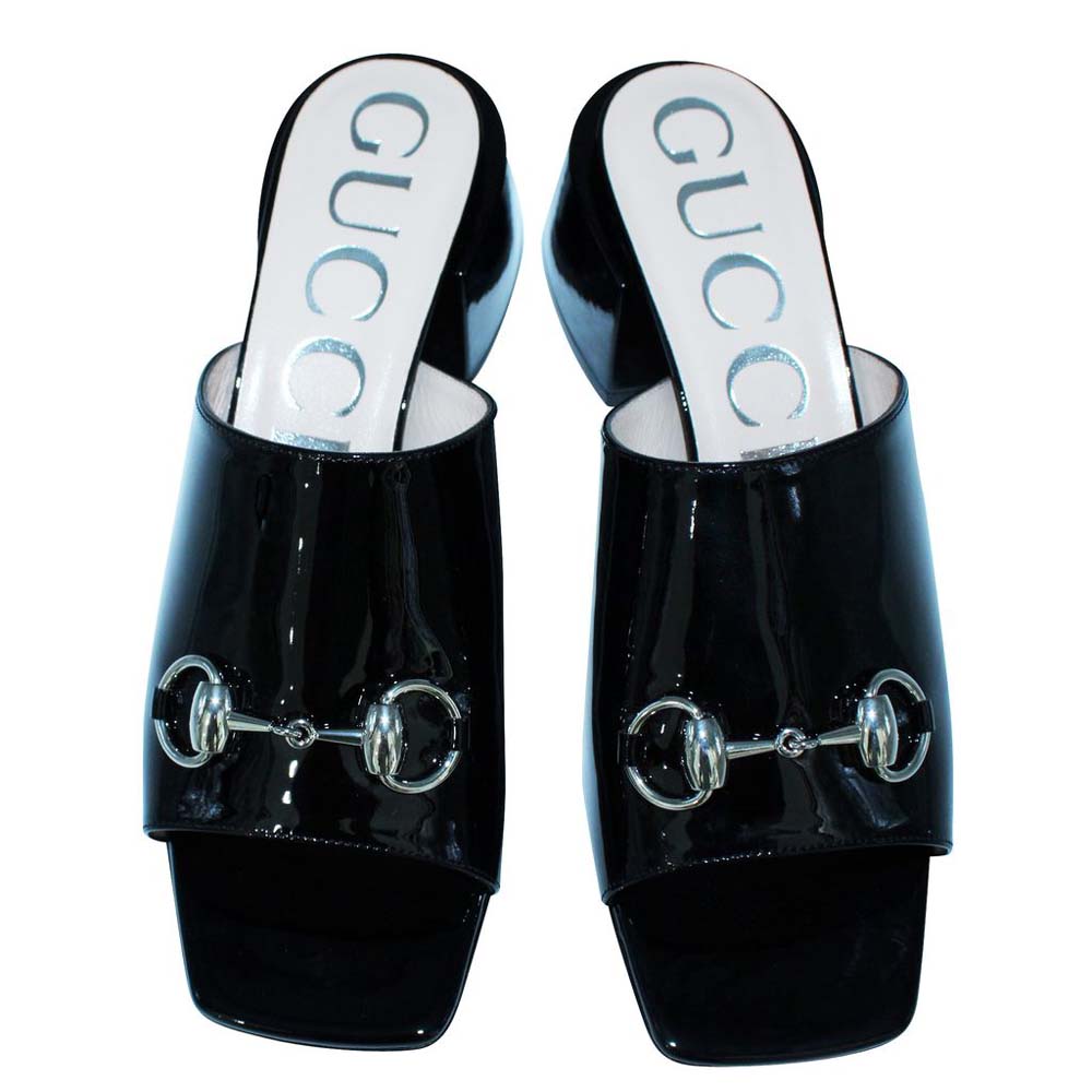 

Gucci Black Leather Horsebit Sandals