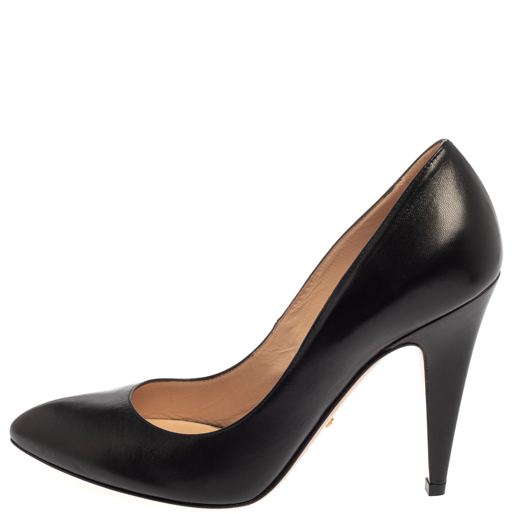 

Gucci Black Leather Molina Pumps Size