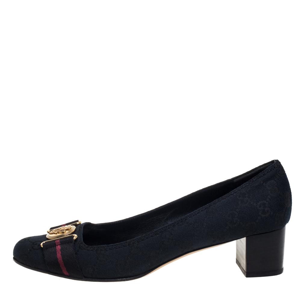 

Gucci Black GG Canvas Web Buckle Pumps Size 39.5