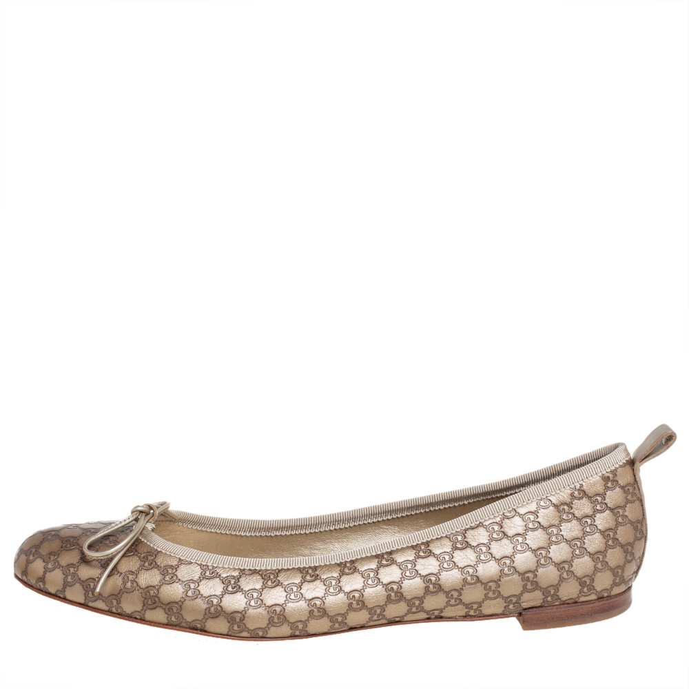 

Gucci Golden Micro Guccissima Leather Bow Detail Ballet Flats, Gold