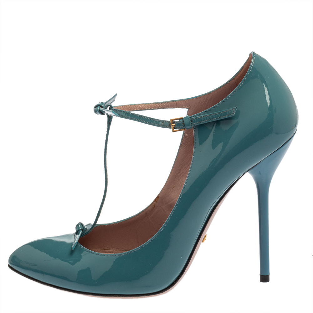 

Gucci Blue Patent Leather T Strap Pumps Size