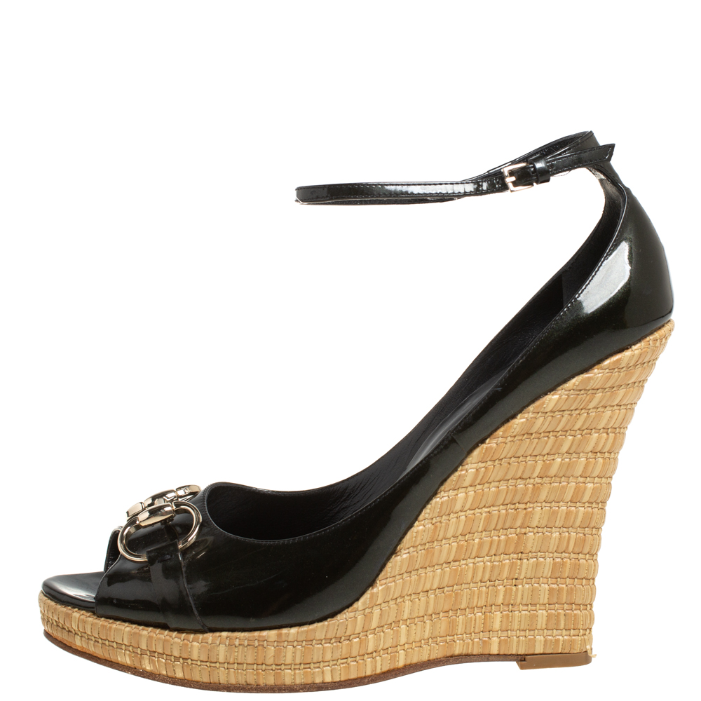 

Gucci Dark Green Patent Leather Horsebit Wedge Sandals Size