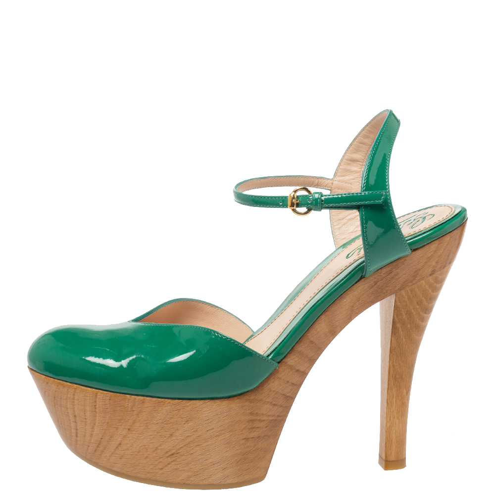 

Gucci Green Patent Leather Ankle Strap Wooden Platform Sandals Size